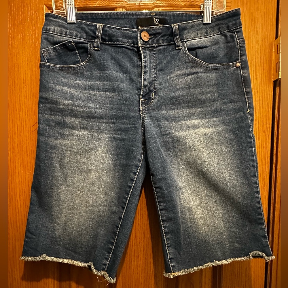 1822 Denim Jean Shorts- Size 10 - good condition